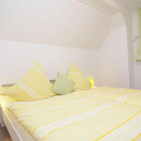 Apartment Beautiful Near The Area